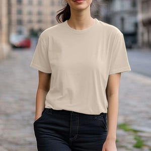 Women's Organic Cotton Tee: Plain Sustainable T-Shirt image 4