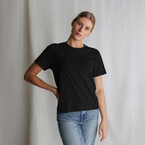Women's Organic Cotton Tee: Plain Sustainable T-Shirt image 7