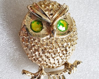 Owl Brooch With Uranium Rhinestone Eyes, Sarah Coventry