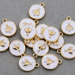 Gold Various Color Enamel Bee Charms Round Zinc Alloy Capital Letter Beads Pendants DIY Jewelry Making Accessories 12x15 mm