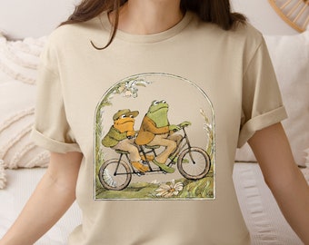 Frog And Toad Book Shirt, Vintage Classic Book Cover T-Shirt, Vintage Classic Book Tee, Frog And Toad Lover Tee, Cottagecore Aesthetic Shirt