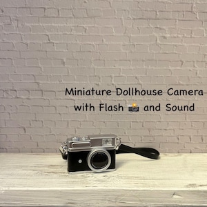 Miniature Retro Dollhouse Camera with Flash and Sound Tiny Camera Gift Doll Camera