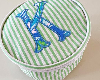 Round seersucker Cosmetic bag embroidered. Appliqué LP fabric Monogram . 5.5” wide . Green.  Zipper. Makeup or jewelry