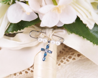 Something Blue Bridal Bouquet Charm, Pin Easily Attaches to Bridal Bouquet, Elegant Keepsake Gift for Bride, Ideal Bridal Shower Gift