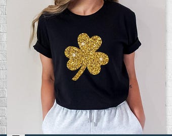 Glitter Effected Shamrock Shirt,St Patricks Day Shirt Women,Four Leaf Clover Crewneck,Irish Gifts for Her,Shamrock Shirt,St Pattys Day Shirt