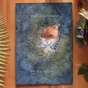 Whispers of the Ferns – Dipinto Originale Acquerello, Volpe nel Bosco, Arte Miniatura, Natura Selvaggia, Animale Totem