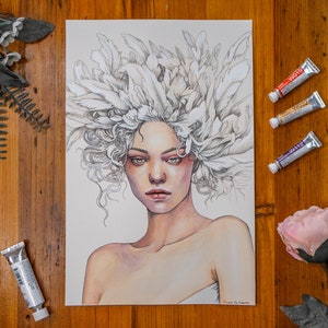 Dipinto originale di donna con testa di piuma su carta Arches - "La donna dei cieli", opera d'arte unica e firmata, decorazione fantasy per la casa e le pareti.