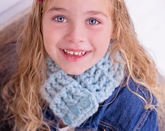 Toddler girl scarf chunky crochet button cowl neck warmer warm cozy knits fall fashion autumn knitwear winter outerwear scarves light blue