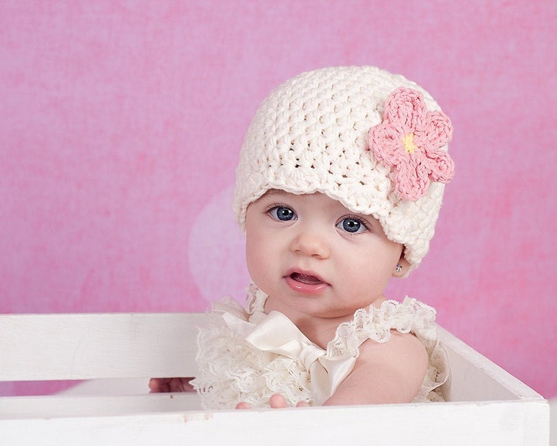 crochet flower hat 1T to 2T toddler girl hat Spring /& Easter photo prop purple toddler beanie fall autumn winter fashion