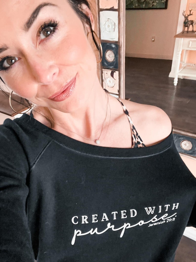 Women/'s Wide Neck Sweatshirt