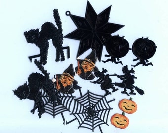 13 Piece Assortment of Genuine Halloween Scraps and Dresdens - Vintage and New - WYSIWYG - Witch - Spiderweb - Pumpkin Man (F-EE)