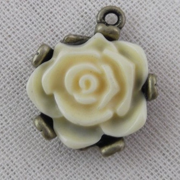 2 Enchanting Ivory Flower Charms - Elegant Old Style Off White Rose Charm - Antiqued Brass Prong Setting - Summer (JWL)