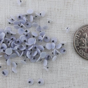 Package of 80 Teensy Weensy Movable Eyes - Doll Eyes - Googly Eyes - Fun Stuff (DR-013)