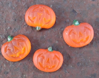 30 Tiny Orange & Green Jack-o'Lantern Glass Components - Flatback - Foil Back - Halloween - Pumpkin - Cabochon - 1/4 inch (DR-024)