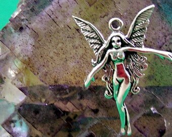 Sweet Sterling Silver Fairy Charm (JWL)