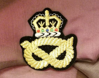 Iron-On Elegant Golden Crest & Rope on Black Applique - Patch - Passementerie - Crown - Military - Royalty - Royal - Metallic (DR-027)