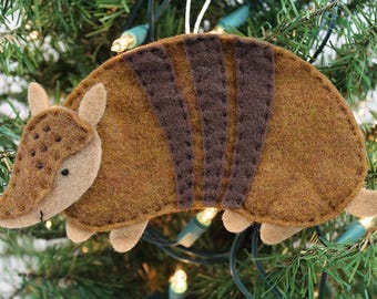 Armadillo Felt Ornament Package Tie On Gift Card Money Holder Christmas Tag Coworker Neighbor Teacher Gift