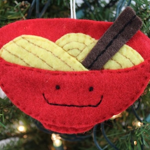 Noodle Bowl Felt Ornament Package Tie On Gift Card Money Holder Christmas Tag Coworker Neighbor Gift