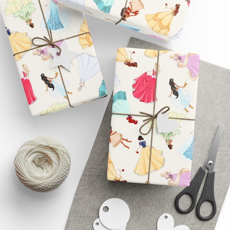 Princess Gift Wrapping Papers 1pc Roll image 1