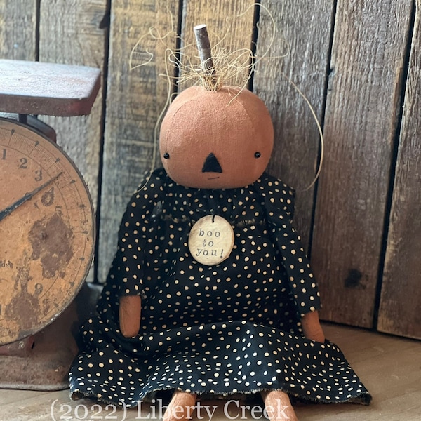 Primitive "Boo to You!" Pumpkin Doll ePATTERN