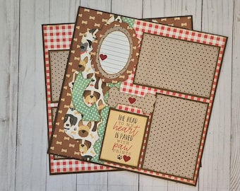 Página de álbum de recortes prefabricada hecha a mano de 12 x 12 pulgadas "El camino a mi corazón está pavimentado con huellas de patas" Página de álbum de recortes de perros Diseño de doble página.