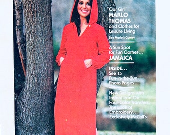 McCalls Patterns Sewing Pattern Catalog Marlo Thomas Vintage 70s Catalogue Brochure Booklet Fashion Reference May 1975