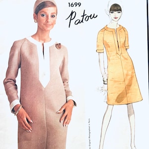 Vogue 1699 36, Mod Dress Sewing Patterns, Cute Dress Pattern, Vintage Vogue Designer Sewing Patterns, Patou Pattern, Slit Neckline