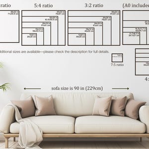 K&ouml;nnte beinhalten: Ein Diagramm, das verschiedene Seitenverh&auml;ltnisse f&uuml;r Drucke zeigt, darunter 14:11, 5:4, 3:2, 7:5 und 4:3. Das Diagramm enth&auml;lt Ma&szlig;e in Zoll und Zentimetern. Der Text "Sofa-Gr&ouml;&szlig;e ist 90 Zoll (229 cm)" ist ebenfalls enthalten.