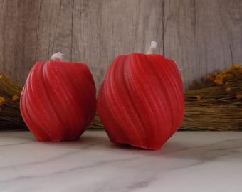 Small Vertical Swirl Candle - 100% Beeswax