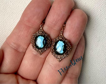ALEXANDRINE victorian faceted Montana blue glass cabochon copper earrings