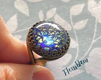 LUNA adjustable aqua blue glass opal round 18mm brass ring