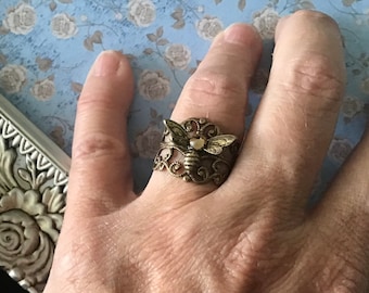 LET IT BEE art nouveau filigree brass ring