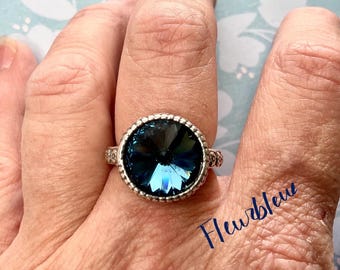 MYSTIC BLUE adjustable victorian Montana blue Austrian crystal rivoli silver ring