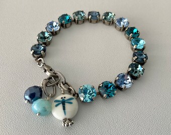 oO AGUA Oo blue dragonfly austrian crystal tennis bracelet