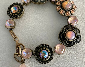 oO MAPLE Oo flower pink opal and crystal link bracelet