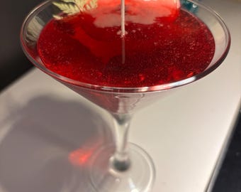 Martini Candle: Cocktail Scented, Elegantly Garnished