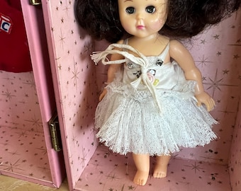 vintage Ginny Doll in travel case