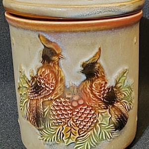 4.25&quot; Vintage Cardinal Pinecone Ceramic Grip-seal Jar Canister