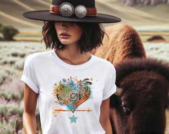 Southwest Western Heart & Arrow Wildflowers Boho West Feathers T-shirt