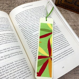 Green Bookmark - Tropical Leaves Bookmark - Gift for Bookworms