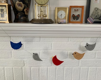 Bird Garland with Handmade Felt Birds, Bird Decor for Bird Lovers, Horizontal Banner