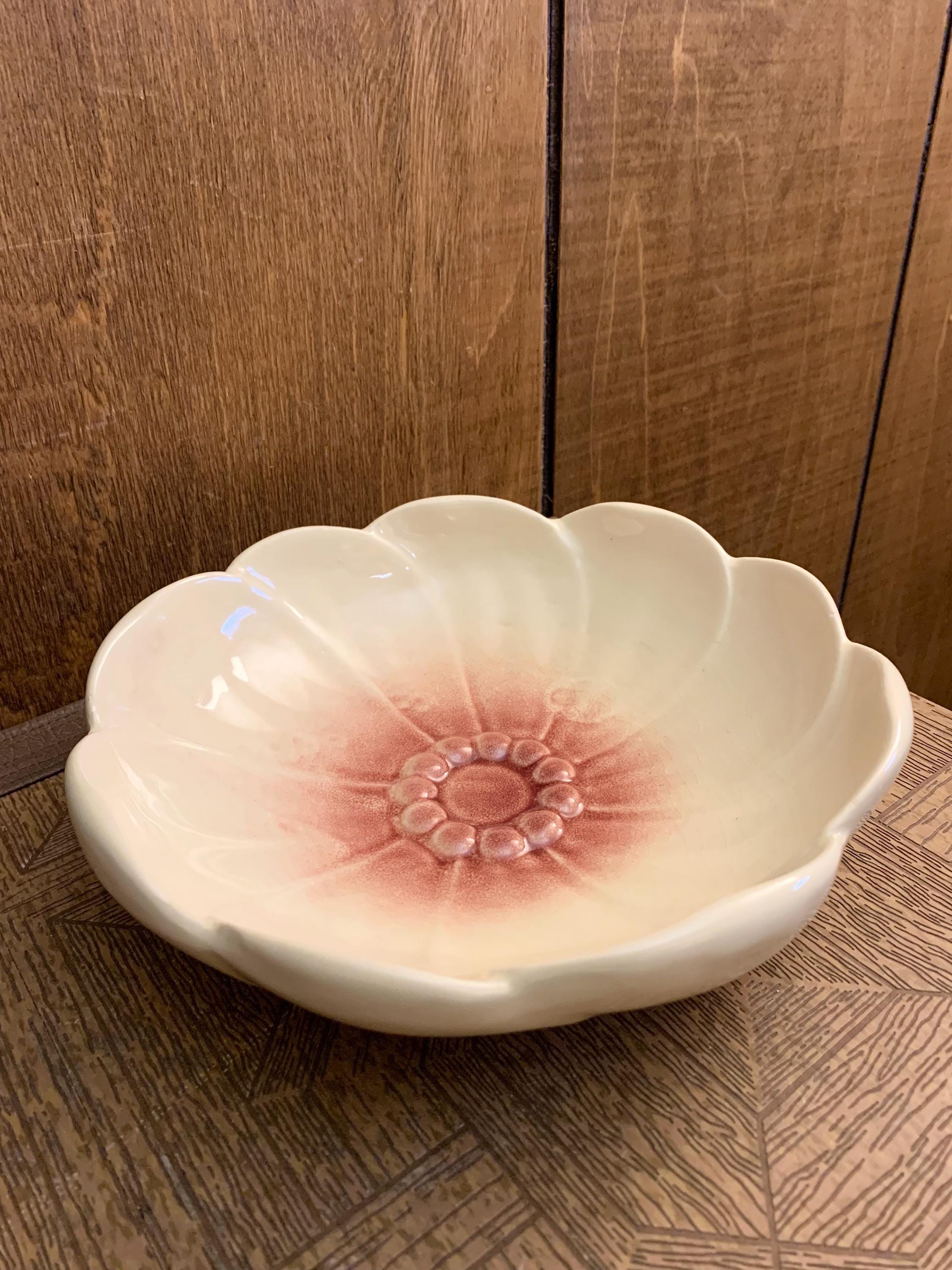 ヴィンテージ ライトピンクの花柄陶器ボウル - Etsy 日本