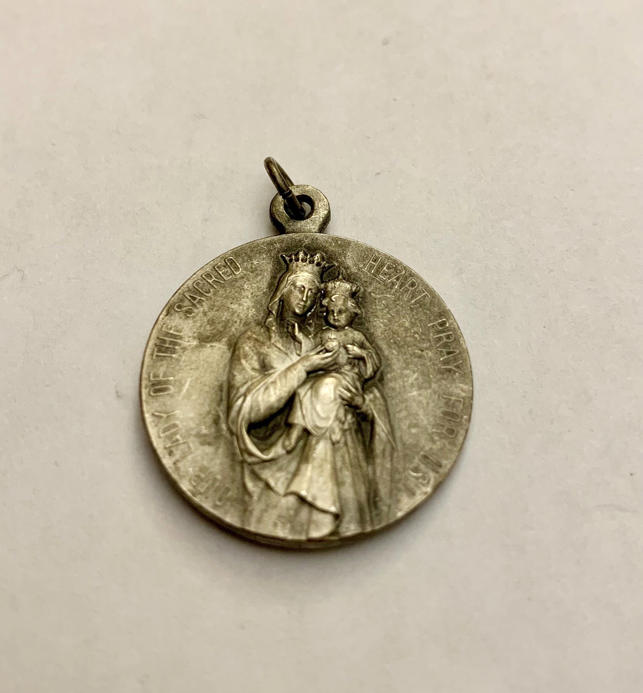 Vintage Sacred Heart of Jesus Religious Medal - Etsy