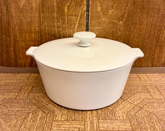 Vintage 1960’s Centura by Corningware- 2.5 Quart