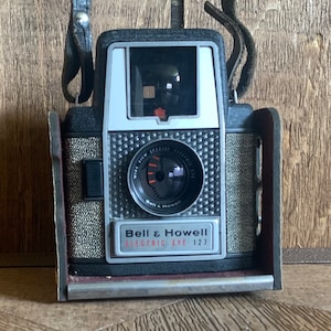 Bell & Howell Electric Eye 127 Camera