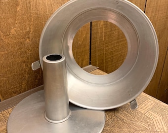 Vintage aluminium cakevorm voor engelen van Comet