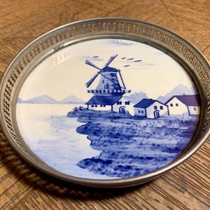 Vintage Delft Porcelain Trinket Dish - 5 inch