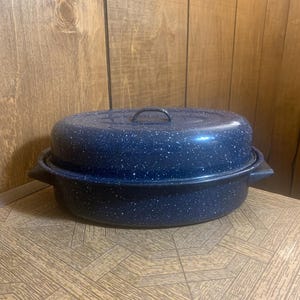 Vintage Enamelware Roaster - 13x8 inch