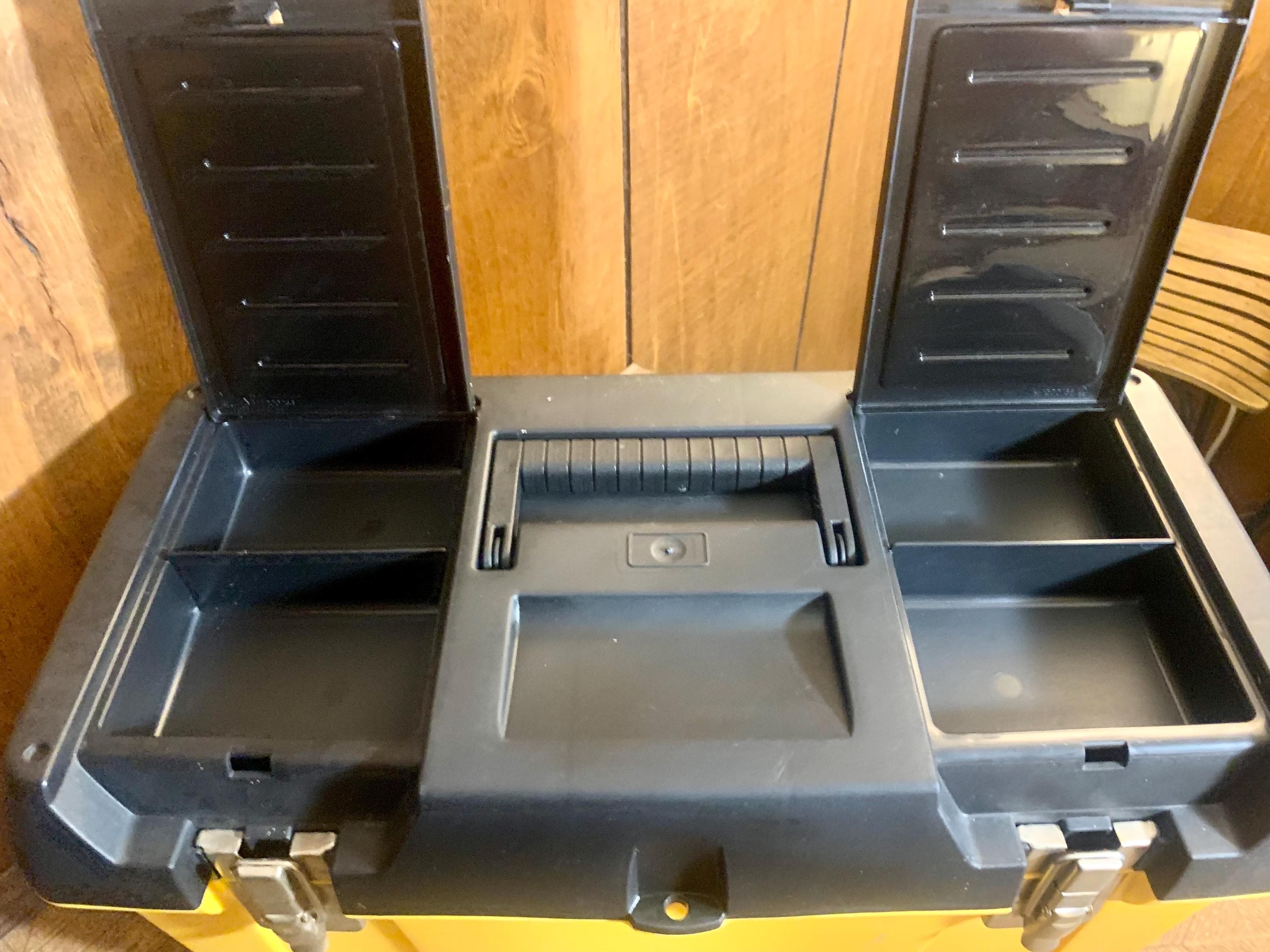 ＊　tool box ＊　アメリカ製 ZAG Industrialの19インチプラスチックツールボックス - Etsy 日本