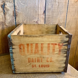 Antique Wooden Milk Crate - Quality Dairy Co. St. Louis, MO